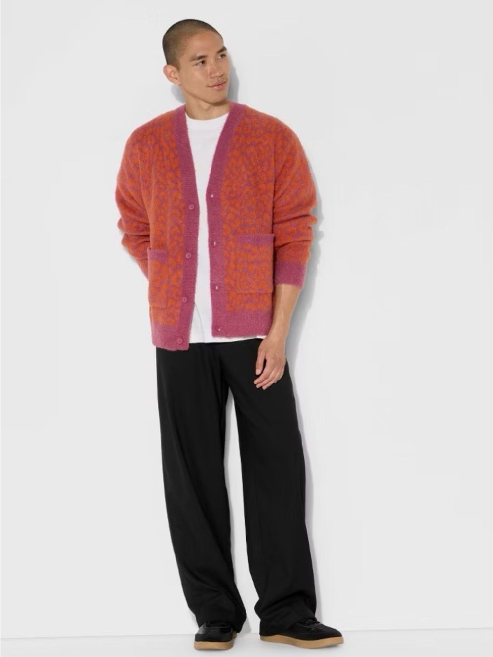 Original Use Orange and Pink Leopard-Pattern V-Neck Cardigan - Picture 2 of 2